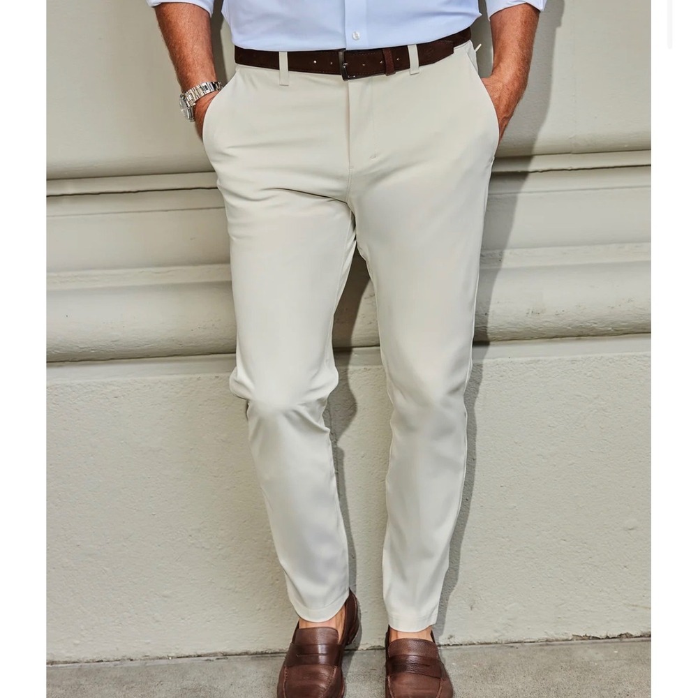 Collars & Co Mens Size 34x30 Apex Tech Pant Ivory Stretch Performance Chino NWT
